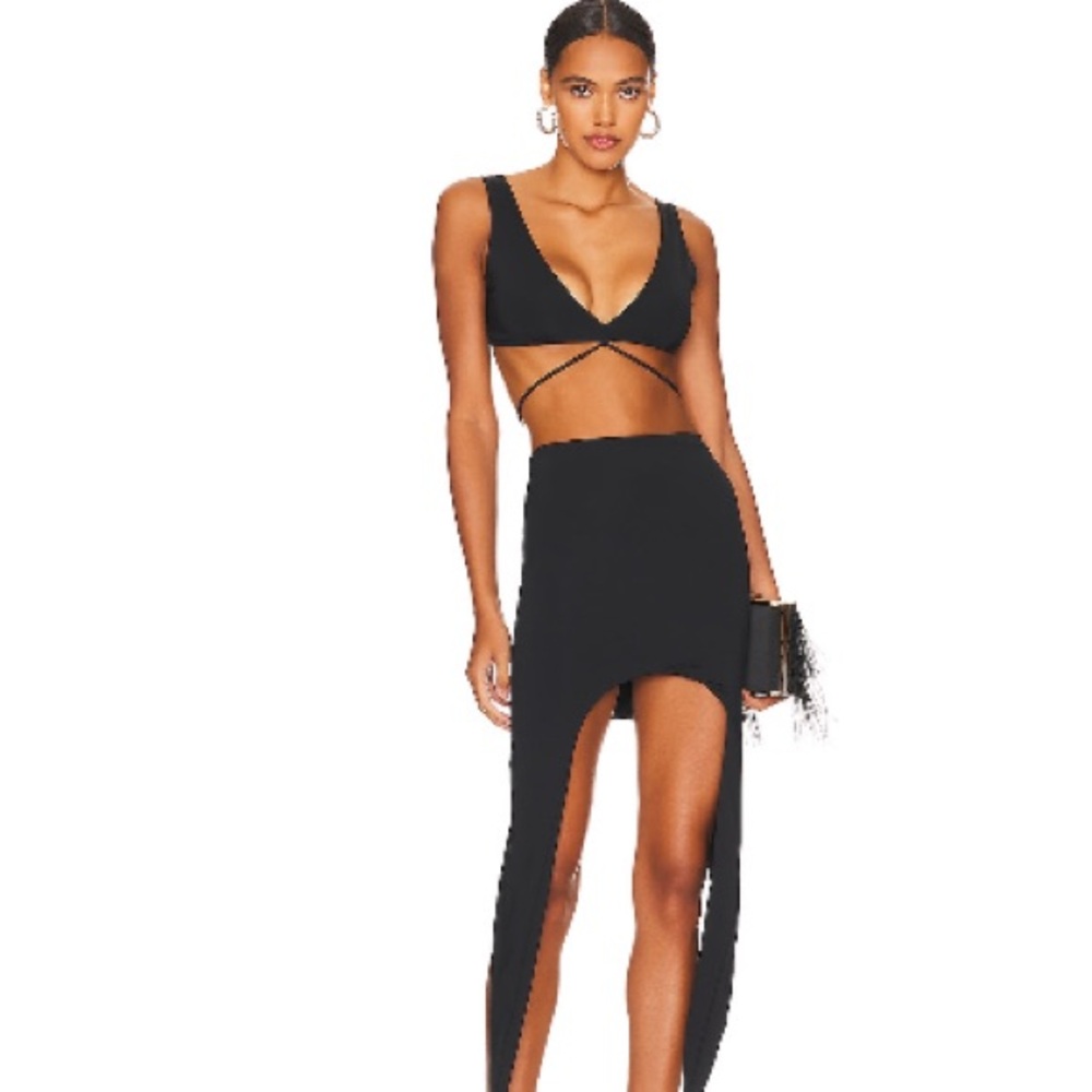Bardot Amari Exposed Midi Dress in Black